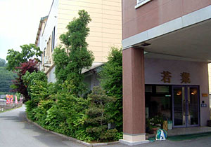 ホテル玄関